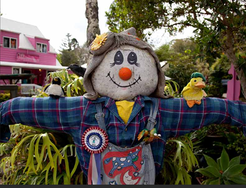 classic car scarecrow hunt